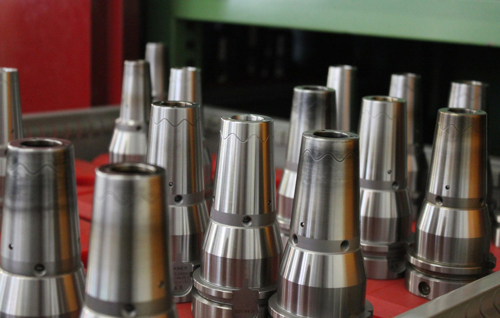 Quality down to the finest detail in the area of blisk and turbine blade machining